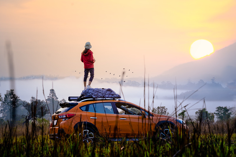 新能源货车办证时限缩短至20小时 “高效办成一件事”刷新交通审批速度