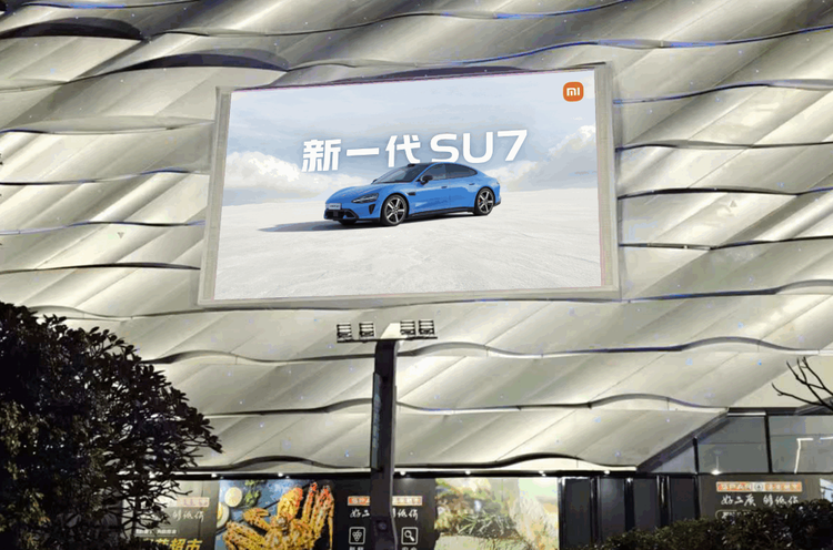 雷军吓市场一跳！小米重磅新车，未上市先爆单